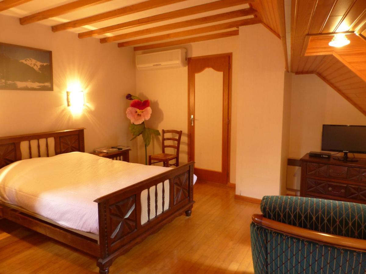 Bed and Breakfast La Bouigane Сен-Лари Экстерьер фото